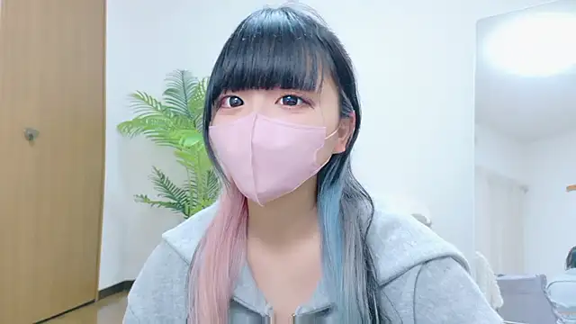 Snapshot of Nyan_love_ch chatting on 10/08/25, 10:24 Nyan love ch online show from 10/08/25, 10:24