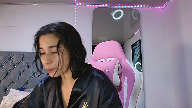 GraceWallace  online show from 10/29/25, 11:50