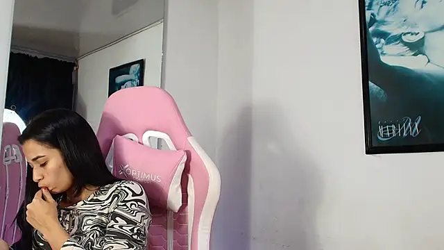 GraceWallace  online show from 04/16/26, 03:18