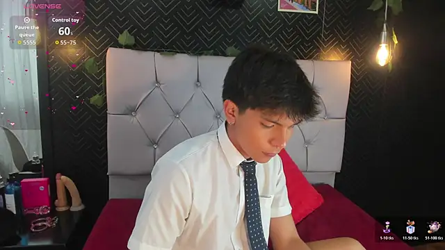 Thiago Kozak online show from 10/29/25, 01:02