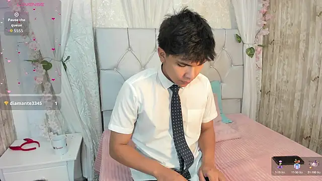 Thiago Kozak online show from 11/17/25, 01:28