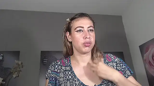 AntonellaBlanc online show from 05/22/26, 04:52