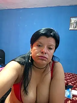 Hanna Kieran online show from 12/14/25, 11:04