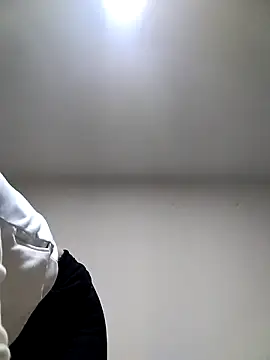 Oriana111 online show from 03/18/26, 02:37