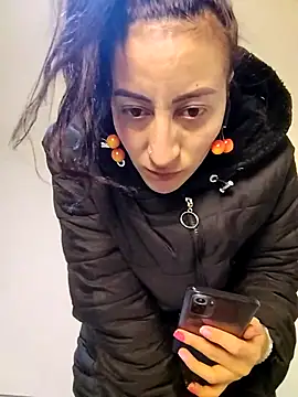 Oriana111 online show from 03/22/26, 03:32