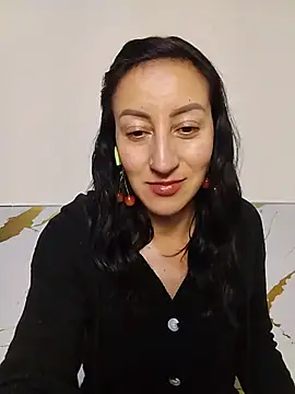 Oriana111 online show from 05/12/26, 01:14