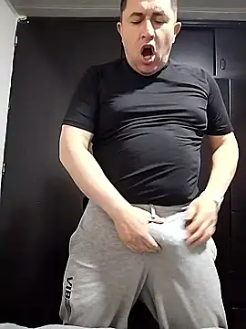 BigCristh79 online show from 01/09/26, 06:53