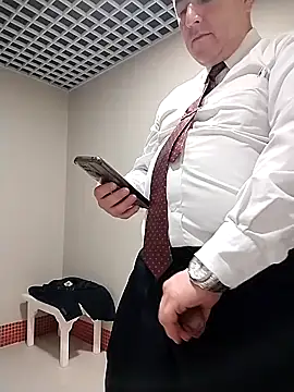 BigCristh79 online show from 02/17/26, 07:38