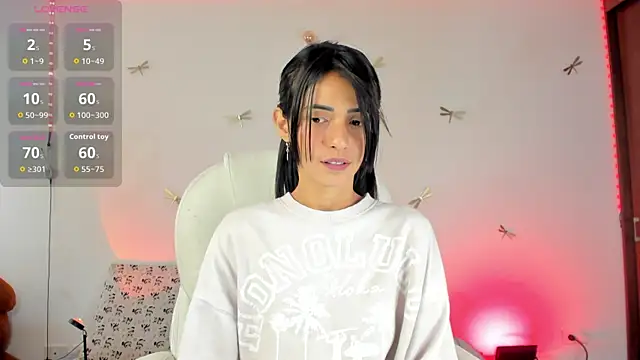 princessluna 19 online show from 10/11/25, 08:51