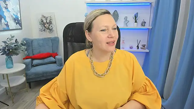 NinaStarle online show from 04/08/26, 04:23