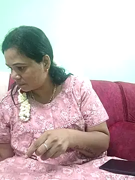 tamilaruvi online show from 05/05/26, 07:16