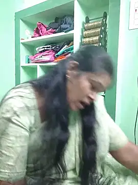 Snapshot of tamilaruvi chatting on 06/30/26, 05:25 tamilaruvi online show from 06/30/26, 05:25