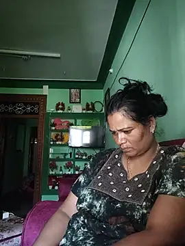 Snapshot of tamilaruvi chatting on 07/15/26, 05:56 tamilaruvi online show from 07/15/26, 05:56