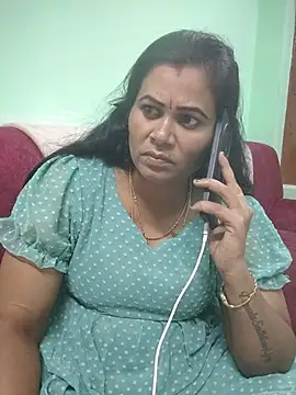 Snapshot of tamilaruvi chatting on 07/20/26, 04:09 tamilaruvi online show from 07/20/26, 04:09