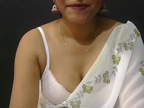 Snapshot of Priyanka_rao chatting on 11/10/25, 05:34 Priyanka rao online show from 11/10/25, 05:34