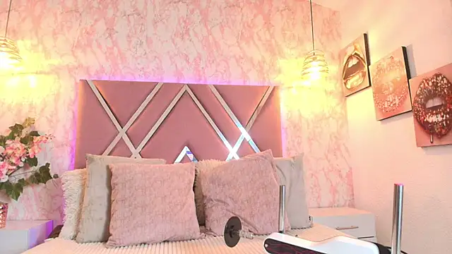 Aliice1  online show from 11/15/25, 09:32