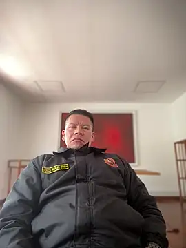 Manu0586 online show from 09/19/25, 03:34