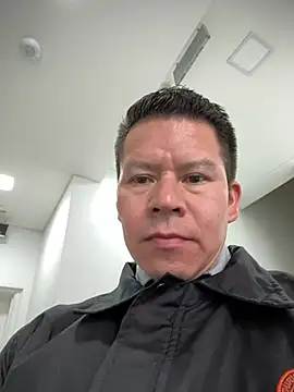 Manu0586 online show from 01/11/26, 12:54