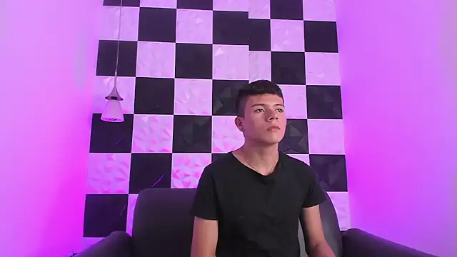 AndyFame1 online show from 10/06/25, 06:49