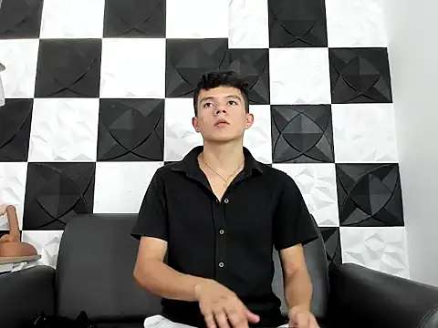 AndyFame1 online show from 12/03/25, 06:39