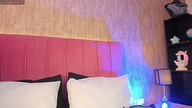 Kendra kobein online show from 03/25/26, 07:09