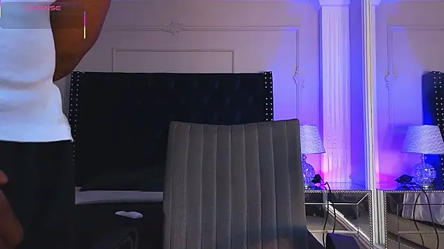 CharlesBrown  online show from 04/09/26, 02:33