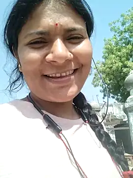 couple 71 online show from 04/16/26, 04:02