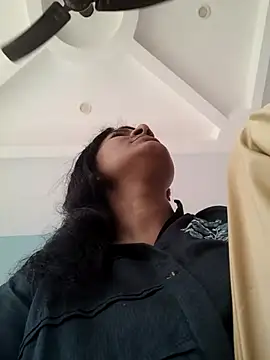couple 71 online show from 07/24/26, 05:27