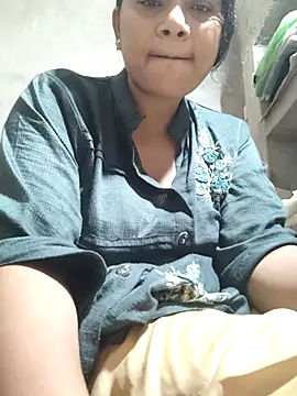 couple 71 online show from 07/24/26, 05:33