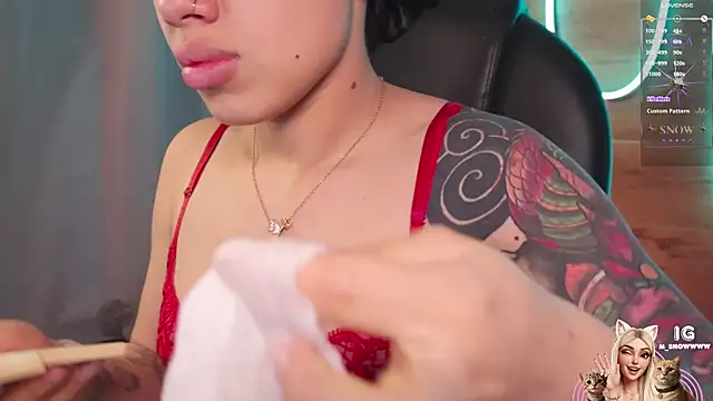 Miila snow online show from 02/27/26, 11:43