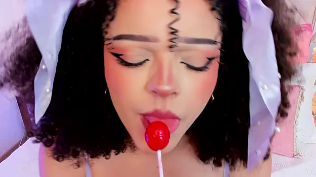 LilBoonew online show from 11/18/25, 12:31