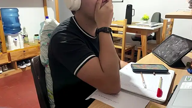 Haustin202 online show from 11/20/25, 11:04