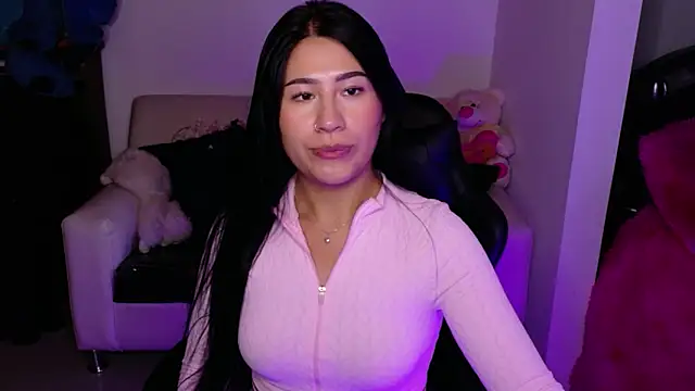 Snapshot of evelyn_ch_ chatting on 02/09/26, 08:02 evelyn ch online show from 02/09/26, 08:02