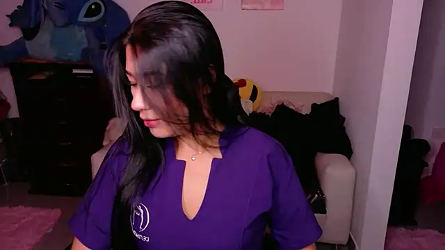 Snapshot of evelyn_ch_ chatting on 03/07/26, 05:10 evelyn ch online show from 03/07/26, 05:10