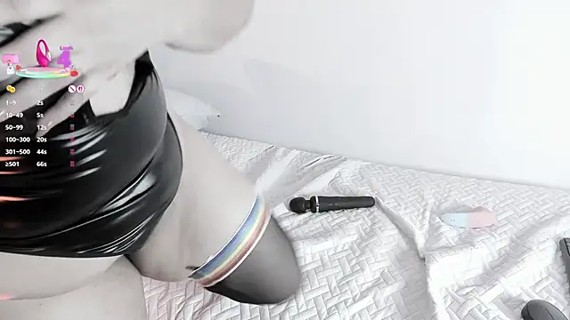 hinazuru online show from 11/12/25, 07:13