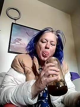 anonymity awaitsxh online show from 11/11/25, 05:57