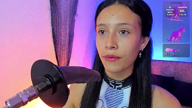 alicemoon   online show from 10/30/25, 10:27