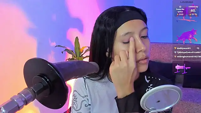 alicemoon   online show from 12/03/25, 10:13