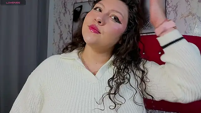 Larissa Antonella online show from 11/26/25, 04:24