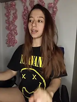Snapshot of -rosi chatting on 06/19/26, 02:38 -rosi online show from 06/19/26, 02:38
