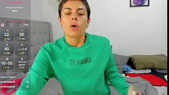 Snapshot of natt_op chatting on 11/24/25, 07:46 natt op online show from 11/24/25, 07:46