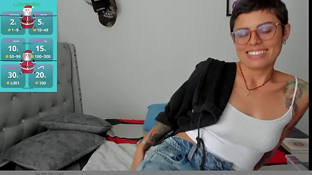 Snapshot of natt_op chatting on 11/28/25, 08:55 natt op online show from 11/28/25, 08:55