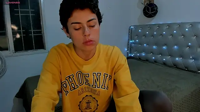 Snapshot of natt_op chatting on 01/06/26, 11:18 natt op online show from 01/06/26, 11:18