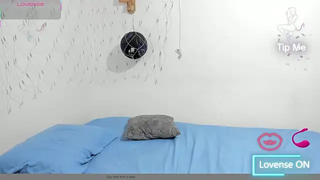 Snapshot of natt_op chatting on 02/20/26, 11:05 natt op online show from 02/20/26, 11:05