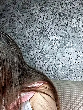 Olivia OliV online show from 04/22/26, 01:19