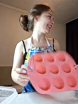 Olivia OliV online show from 05/22/26, 01:02