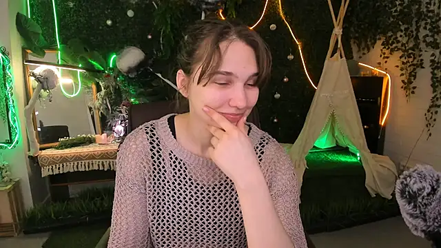 TessaMill online show from 02/27/26, 08:14