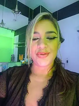 NicoleDiior online show from 05/22/26, 03:17