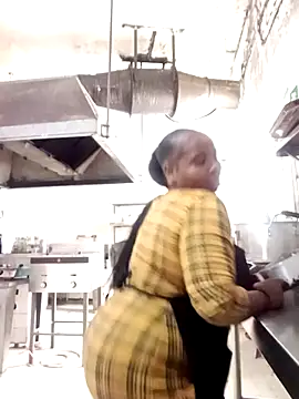 ShySexyBaddiexx online show from 09/09/25, 11:21