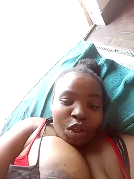 ShySexyBaddiexx online show from 10/25/25, 11:40